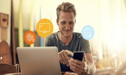    imToken 2.0：数字资产管理的全新体验与前景  / 

 guanjianci  imToken, 数字钱包, 加密货币, 区块链  /guanjianci 

在数字资产管理的新时代，imToken 2.0系列软件为用户提供了一个全新的平台，通过改进的用户界面、增强的安全性和丰富的功能，帮助用户更好地管理和交易他们的加密货币。这款数字钱包转变了用户体验，使其不仅仅限于存储和发送数字资产，更提供了多种与区块链交互的方式。

imToken 2.0的软件设计考虑到了用户的需求和反馈，使得其在使用过程中更加流畅和直观。与此同时，这款软件同样在安全性上做了重要的提升，例如私钥的管理、备份以及多签名和冷存储的功能，都让用户的资产安全有了更进一步的保障。

除了基本的数字资产管理功能，imToken 2.0还支持多种去中心化应用（DApps），让用户能够在钱包中直接进行DeFi投资、NFT收集与交易等，加深了用户与区块链世界的互动。这种一体化的服务模式，意味着用户在进行加密货币交易和管理时，不再需要借助于多个应用，提升了效率，也减少了操作中的风险。

1. imToken 2.0的主要功能和特点是什么？

imToken 2.0的功能设计围绕用户体验，注重便捷性和多样性。首先，imToken 2.0支持多种主流数字资产和ERC20代币，用户可以方便地管理不同种类的资产。除了常见的比特币（BTC）和以太坊（ETH），用户还可以在钱包中轻松添加和交易多种其他代币，提升了使用的灵活性。

其次，imToken 2.0引入了新的DApp浏览器，用户可以直接在钱包中访问去中心化应用。这些DApp涵盖了DeFi、NFT、游戏等多种领域，用户无需跳转到其他平台，便可以在imToken中完成各种操作。

安全性是imToken 2.0的一大亮点。软件使用用户的私钥仅保存在本地，以确保用户对自己资产的完全控制。备份和恢复功能同样得到了，用户可以通过助记词或私钥进行快速、安全的恢复。

2. imToken 2.0与前版本的区别

imToken 2.0相较于前一个版本有了显著提升。在用户界面方面，imToken 2.0采用了更为现代化的设计，用户可以更快地找到自己需要的功能。界面的简化和模块化设计，让新用户也能在短时间内上手，较少了学习成本。

此外，imToken 2.0的安全机制进行了全面升级。例如，前版本在导入私钥和助记词时，可能存在安全隐患，而2.0在这方面提供了更严格的输入验证，避免用户因误操作导致的资产损失。

更重要的是，imToken 2.0扩展了支持的加密资产种类，增加了对更多ERC20代币的支持，并且不断更新以适应市场的变化。通过定期的版本更新，imToken 2.0保证用户能够体验到最新的区块链应用和趋势。

3. 安全性如何保障？

安全性是数字钱包最重要的特性之一。imToken 2.0采取了多重安全保障措施，以确保用户数字资产的安全。首先，用户的私钥在本地生成并存储，避免了外部服务器存储私钥的风险。这意味着，即使imToken的服务器遭到攻击，用户的资产也不会受到威胁。

其次，imToken 2.0支持数字签名和多重签名，用户可以设置单签或多签权限，根据自己的需求灵活配置。此外，钱包内置的备份和恢复功能也非常可靠，用户可以通过助记词轻松备份自己的钱包，在设备丢失或更换的情况下，可以快速恢复访问权限。

最后，imToken 2.0定期进行安全审计和漏洞扫描，以确保其软件始终处于安全状态。用户在使用imToken时也可以设定额外的密码保护，进一步提高账户的安全性。

4. imToken 2.0的用户群体和市场前景

imToken 2.0的用户群体主要是加密货币的投资者、交易者以及对区块链技术感兴趣的普通用户。随着区块链技术的发展和加密货币的普及，越来越多的人对数字资产的管理产生了需求，imToken 2.0在此背景下迎来了广阔的市场前景。

根据市场分析，未来几年内，全球加密货币用户的数量将会大幅增长，而imToken 2.0凭借其良好的用户体验和安全性，将成为许多新手用户的首选。此外，随着DeFi及NFT市场的发展，imToken 2.0能够更好地适应这些新兴市场的需求，提供多元化的服务，提升用户的粘性。

然而，市场竞争同样激烈，imToken需要不断创新和更新自己的功能，满足用户的差异化需求，以维持在市场中的领先地位。

5. 如何使用imToken 2.0进行交易？

使用imToken 2.0进行交易相对简单，用户只需遵循以下几个步骤：首先，用户需要在其官网下载并安装imToken 2.0，然后创建一个新钱包或者导入现有钱包。创建钱包时，请务必妥善保管好生成的助记词，以避免以后无法恢复。

一旦设置完成，用户可以通过点击“资产”选项卡查看自己当前持有的数字资产。另外，用户可以通过“交易”选项，选择需要交易的数字资产，输入交易数量后，点击确认进行交易。此时，用户将收到交易确认信息，并可以在交易记录中查看交易状态。

需要注意的是，在进行数字货币交易时，用户需确保网络良好并仔细核对交易信息，同时关注交易费用，以免出现因操作失误造成资产损失的情况。

6. 常见问题解答

在使用imToken 2.0的过程中，用户可能会遇到一些常见问题，包括账号安全、资产恢复、交易失败等情况。首先，如果用户担心账号安全，可以通过设置复杂的密码和开启两步验证来增加安全性。

资产恢复方面，用户可以通过助记词进行恢复，建议用户在备份时将助记词保存在安全的地方，避免丢失导致无法恢复钱包。

最后，关于交易失败的问题，用户需要确保网络稳定并正确输入交易信息。同时，需确认账户内是否有足够的余额支付交易手续费。

在区块链日益发展的今天，imToken 2.0作为一款功能强大的数字资产管理工具，将继续跟随市场的发展，为用户提供更优质的服务和体验。